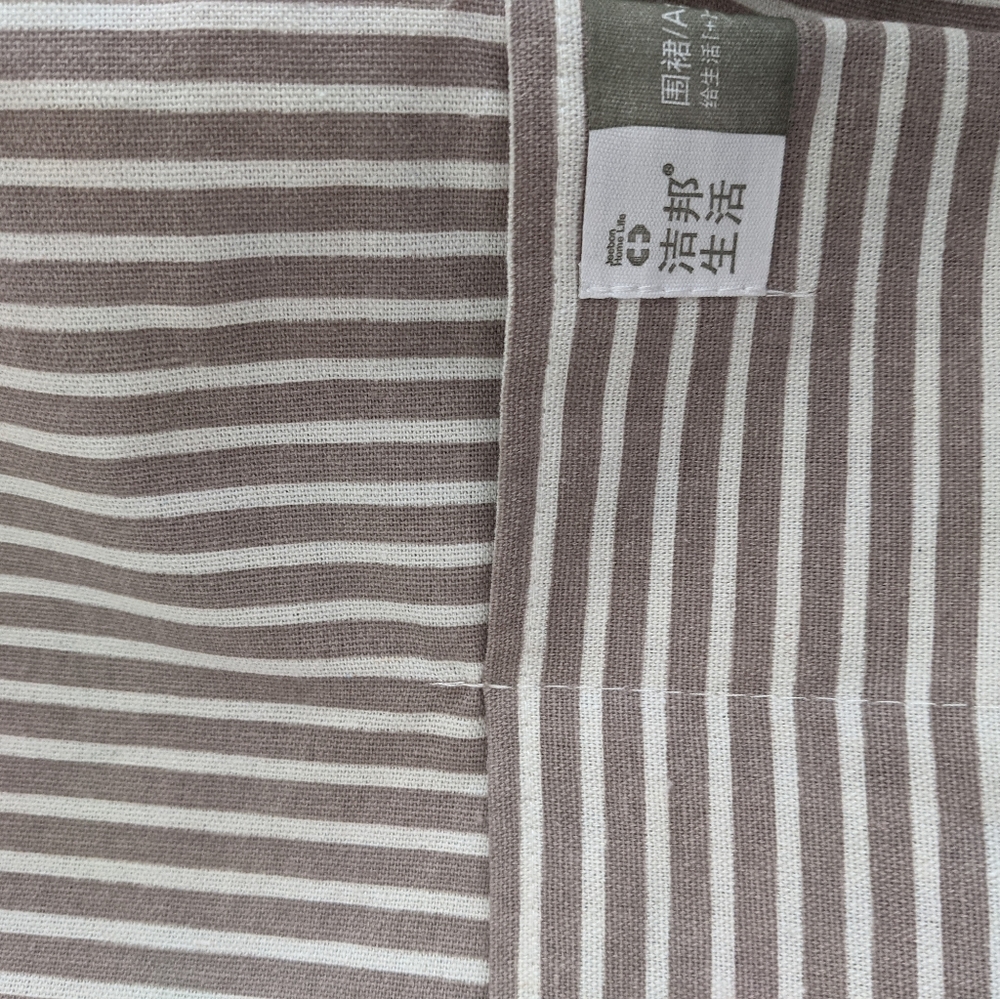 Aprons - Picture 5 of 6